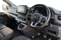 Vehicle Thumbnail 6