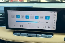 Vehicle Thumbnail 18