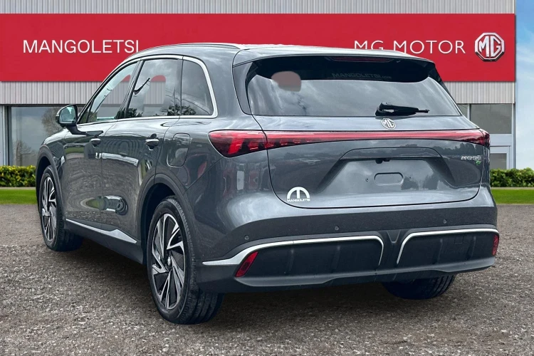 Vehicle Image - 2