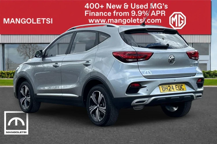 Vehicle Image - 3