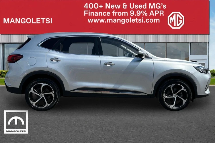 Vehicle Image - 3