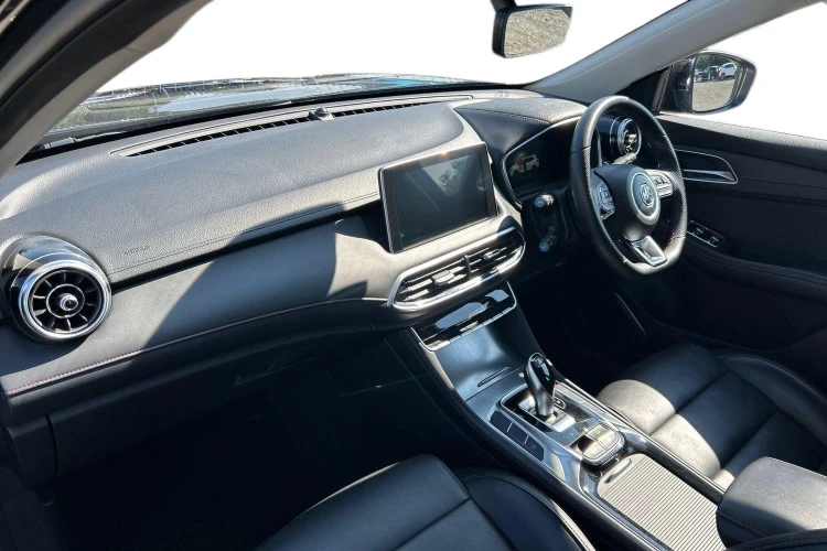 Vehicle Image - 1