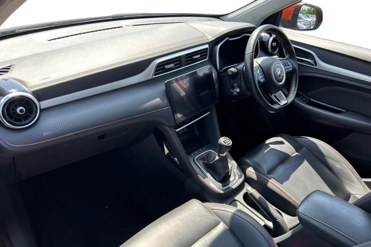 Vehicle Image - 1
