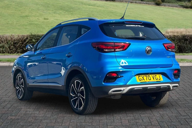 Vehicle Image - 2
