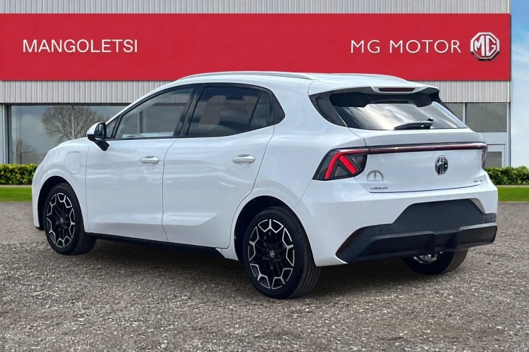 Vehicle Image - 2