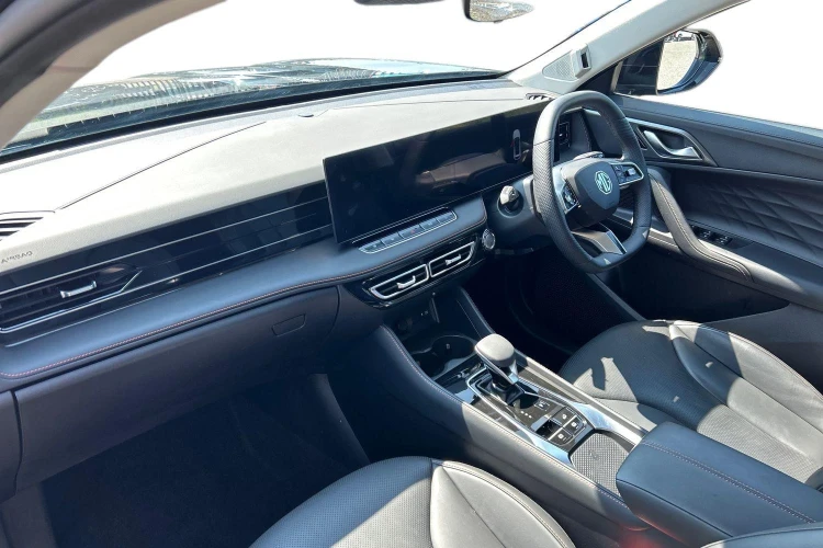 Vehicle Image - 1
