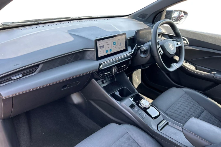 Vehicle Image - 1