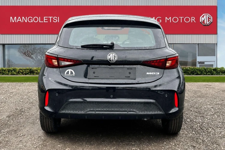 Vehicle Image - 3