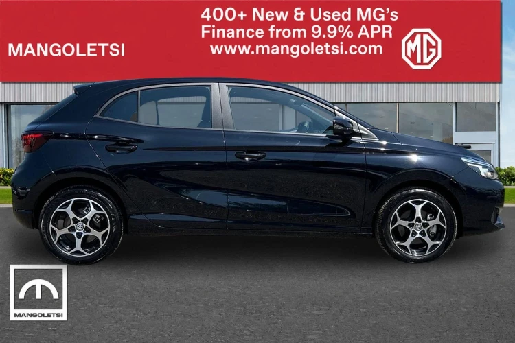 Vehicle Image - 3