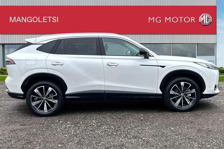 Vehicle Image - 2