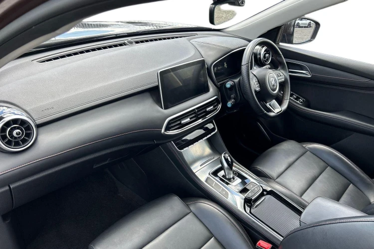 Vehicle Image - 1