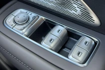 Vehicle Thumbnail 11