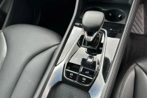 Vehicle Thumbnail 30