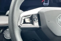 Vehicle Thumbnail 16