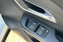 Vehicle Thumbnail 18