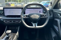 Vehicle Thumbnail 15