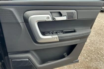 Vehicle Thumbnail 28