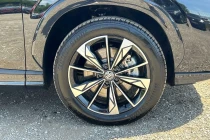 Vehicle Thumbnail 5