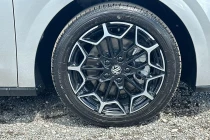Vehicle Thumbnail 5