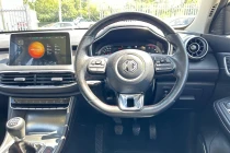 Vehicle Thumbnail 15
