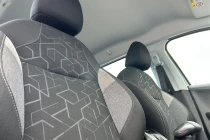 Vehicle Thumbnail 24