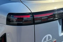 Vehicle Thumbnail 27