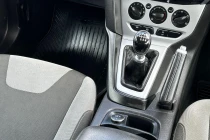 Vehicle Thumbnail 8
