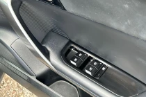 Vehicle Thumbnail 18