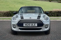 Vehicle Thumbnail 8