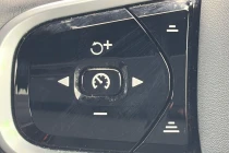Vehicle Thumbnail 16