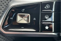Vehicle Thumbnail 16