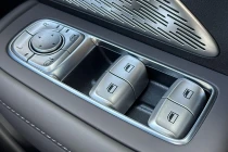 Vehicle Thumbnail 18