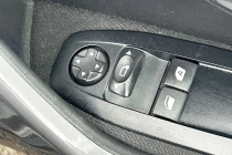 Vehicle Thumbnail 18