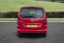 Vehicle Thumbnail 7