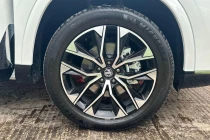 Vehicle Thumbnail 5