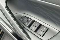 Vehicle Thumbnail 18