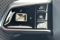 Vehicle Thumbnail 16
