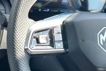 Vehicle Thumbnail 16