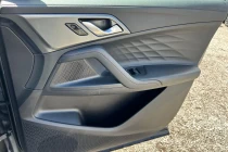 Vehicle Thumbnail 28