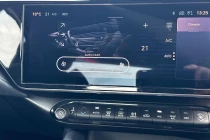 Vehicle Thumbnail 12