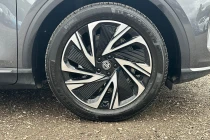 Vehicle Thumbnail 14