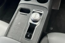 Vehicle Thumbnail 8