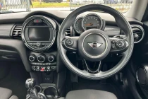 Vehicle Thumbnail 15
