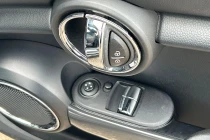 Vehicle Thumbnail 18