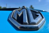 Vehicle Thumbnail 25