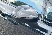 Vehicle Thumbnail 30