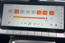 Vehicle Thumbnail 12