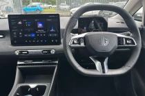 Vehicle Thumbnail 25