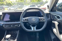 Vehicle Thumbnail 15