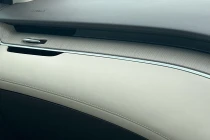 Vehicle Thumbnail 30